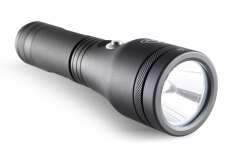 Cressi Astra 2100 – Lichtstarke Tauchlampe mit 2100...