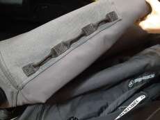 Befestigungsschlaufen: Ja (standard links)